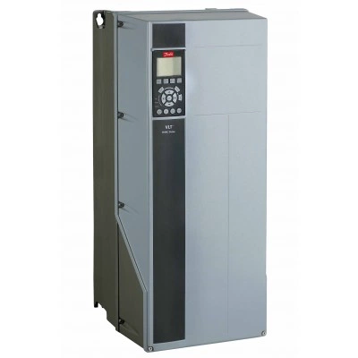 DANFOSS (RIDAN) Преобразователь частоты VLT® AutomationDrive FC 302 45 кВт / 60 л.с., ~380-500 В, IP 55 / NEMA 12, улучш. РЧ фильтр (А1/B), Без тормозного транзистора FC-302P45KT5E55H1XGXX